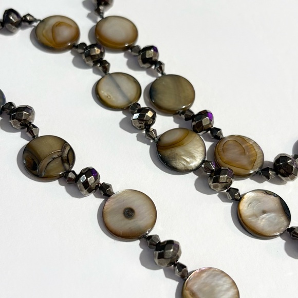 Artisan Bronze Iridescent Shell And Gunmetal Faceted Bead Long 46” Necklace - Picture 4 of 16